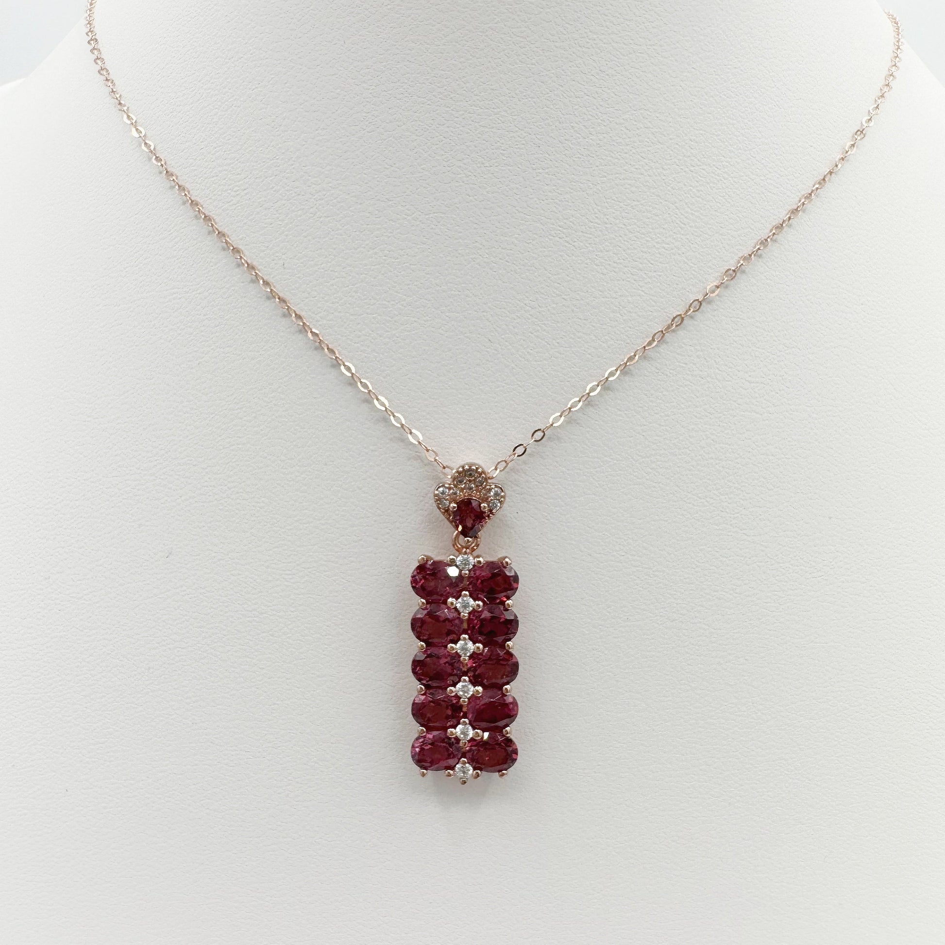 Rhodolite garnet cushion cut pendant in gold-plated 925 silver - Crystal Elysium