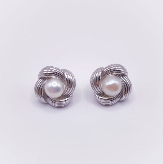 6 mm freshwater pearl ear studs on 925 sterling silver posts