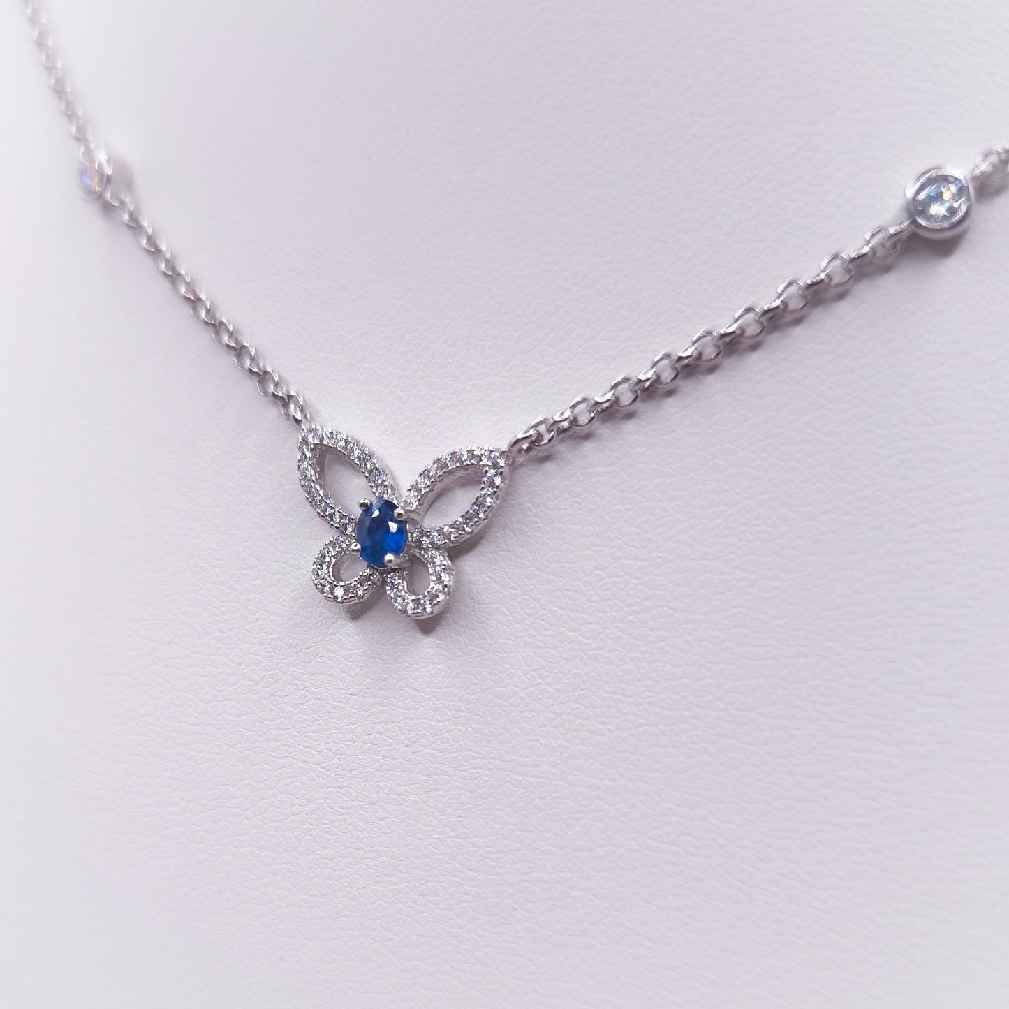 Sapphire 3 butterflies necklace in 925 silver - Crystal Elysium